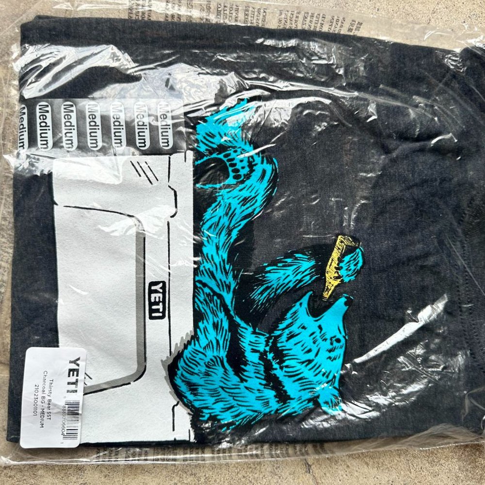 NWT Yeti Bear T-Shirt. Medium